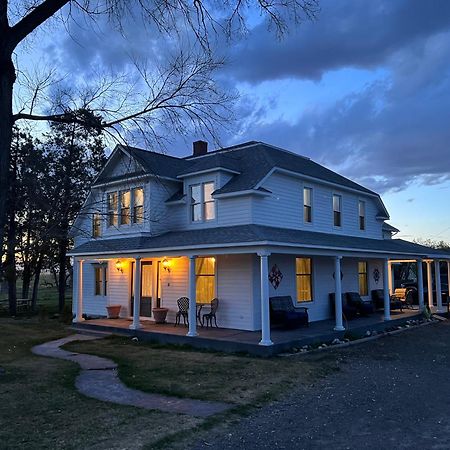 Hudson House Bed And Breakfast Wheatland Екстериор снимка
