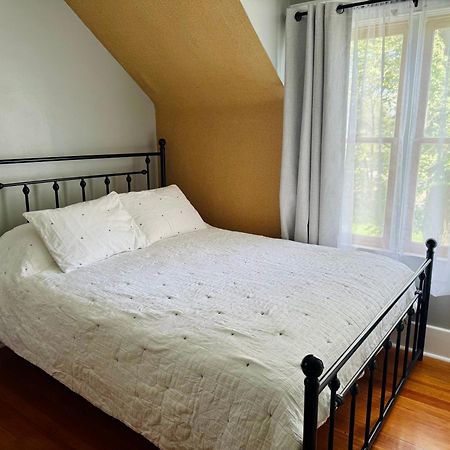 Hudson House Bed And Breakfast Wheatland Екстериор снимка