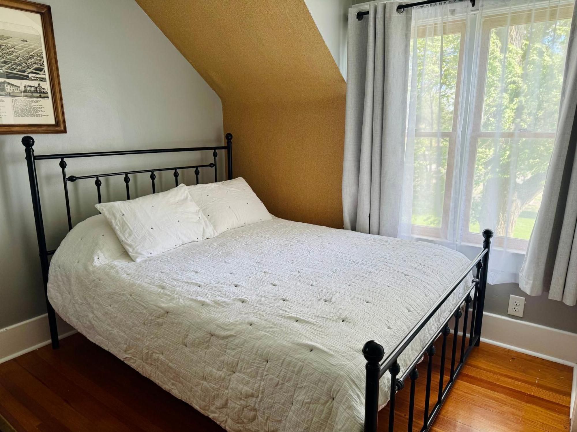 Hudson House Bed And Breakfast Wheatland Екстериор снимка