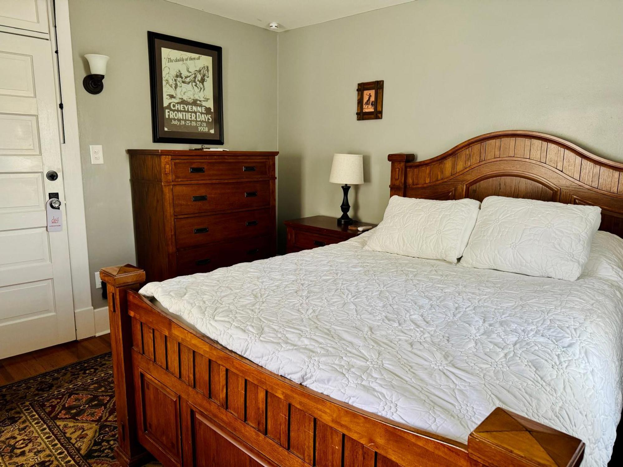 Hudson House Bed And Breakfast Wheatland Екстериор снимка